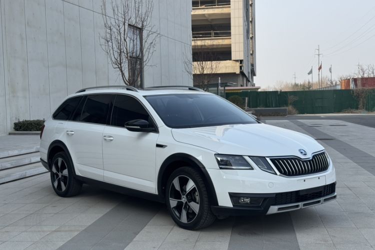 Used Skoda Octavia 2019 TSI280 DSG Luxury Edition Station Wagon China VI Standard Exterior 1