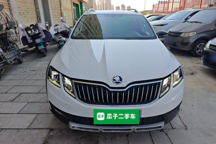 Used Skoda Octavia 2019 TSI280 DSG Luxury Edition Station Wagon China VI Standard Exterior 1