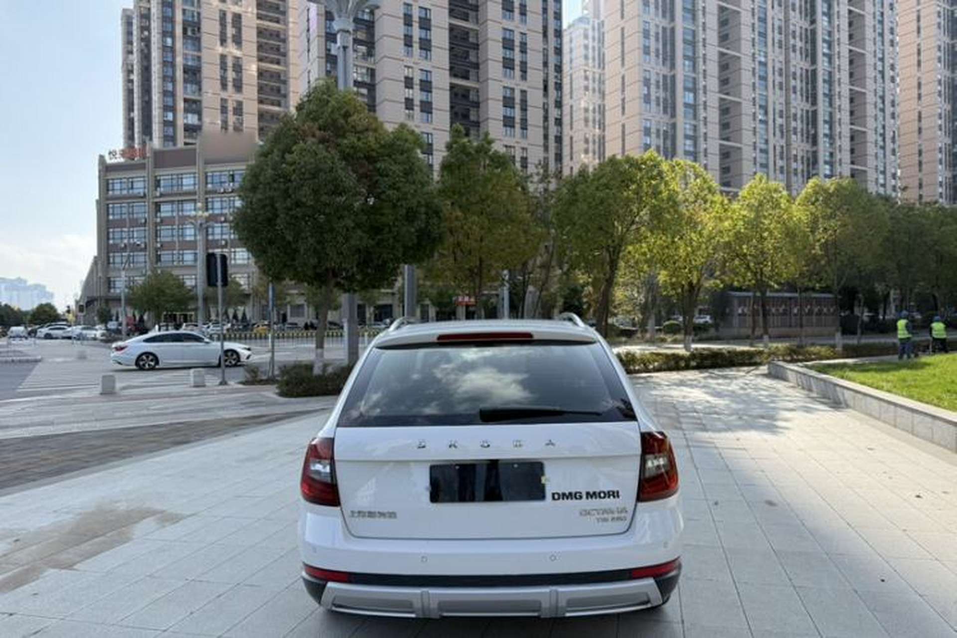 Used Skoda Octavia 2019 TSI280 DSG Luxury Edition Station Wagon China VI Standard Exterior 10