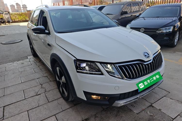 Used Skoda Octavia 2019 TSI280 DSG Luxury Edition Station Wagon China VI Standard Exterior 2