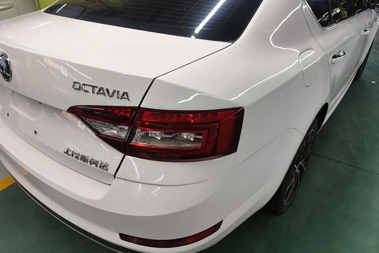 Used Skoda Octavia 2019 TSI280 DSG SmartDrive Luxury Edition China V Standard Exterior 3