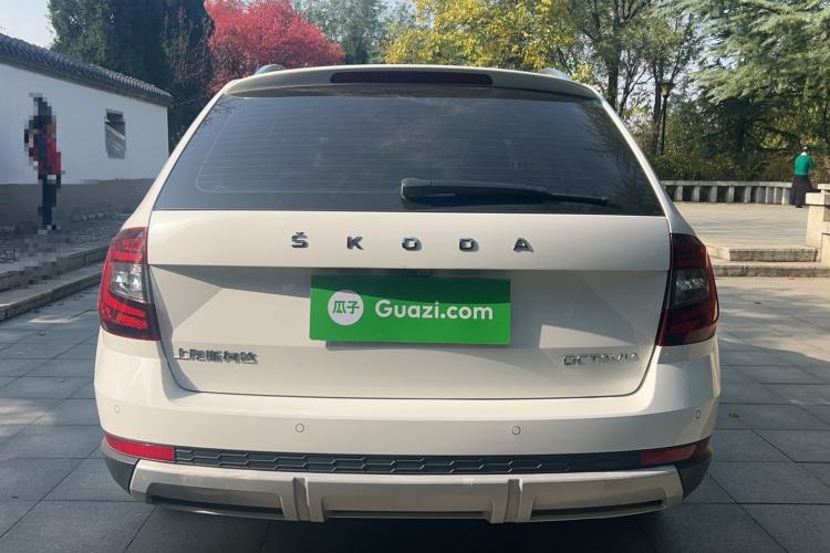 Used Skoda Octavia 2019 TSI280 DSG Luxury Edition Station Wagon China VI Standard Exterior 4