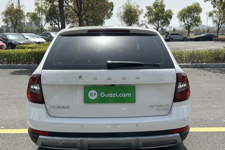 Used Skoda Octavia 2019 TSI280 DSG Luxury Edition Station Wagon China VI Standard Exterior 5