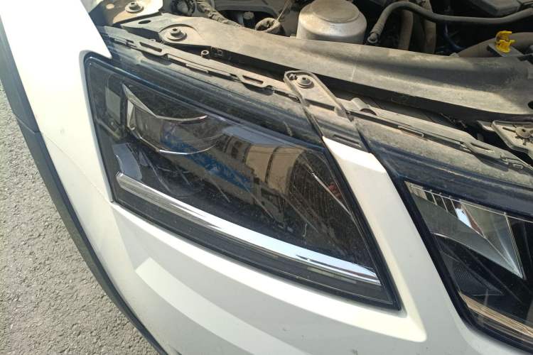 Used Skoda Octavia 2019 TSI280 DSG Luxury Edition Station Wagon China VI Standard Exterior 6