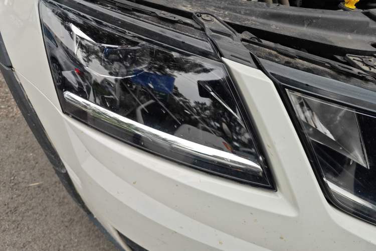 Used Skoda Octavia 2019 TSI280 DSG Luxury Edition Station Wagon China VI Standard Exterior 6