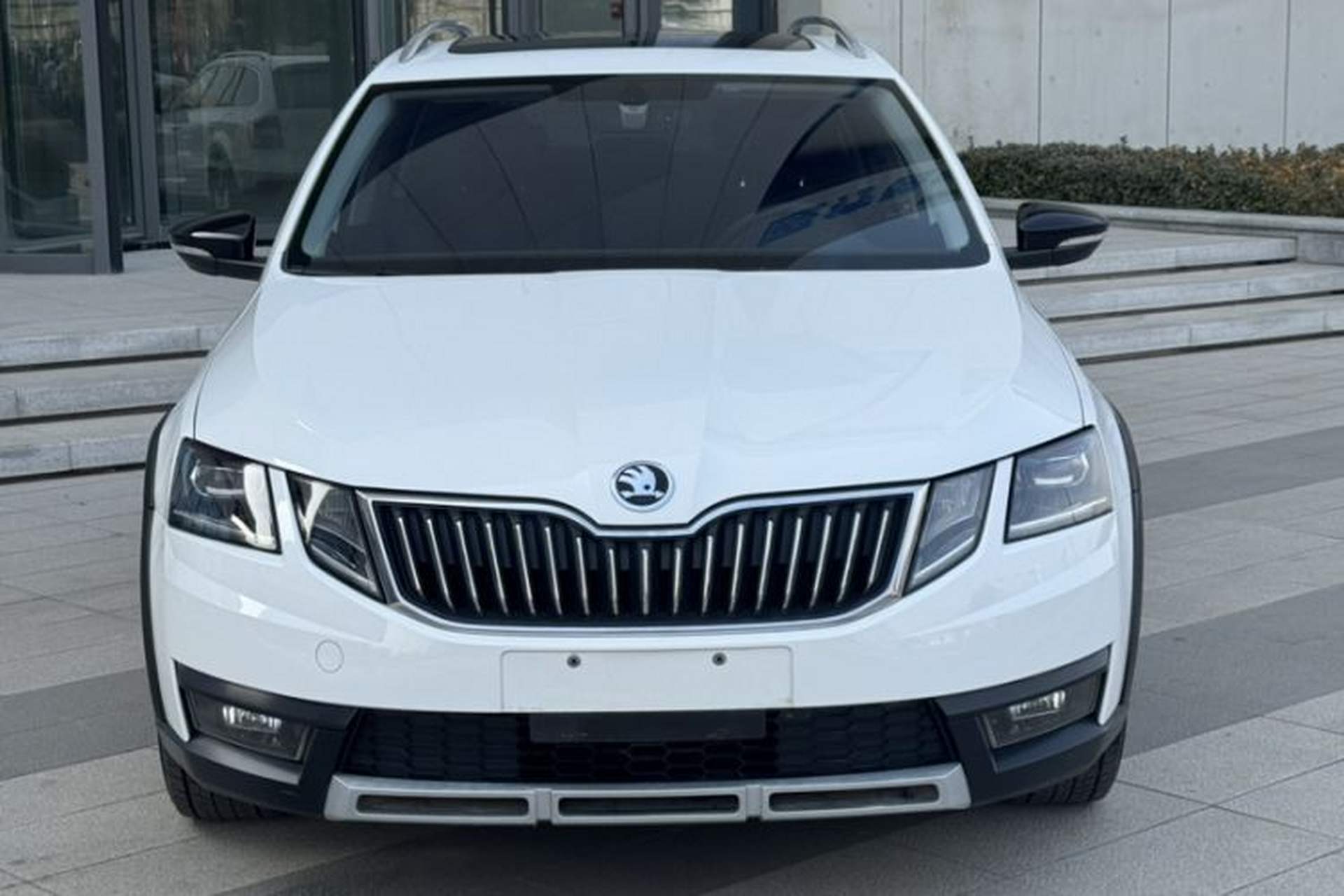 Used Skoda Octavia 2019 TSI280 DSG Luxury Edition Station Wagon China VI Standard Exterior 7