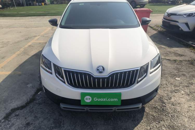 Used Skoda Octavia 2019 TSI280 DSG Luxury Edition Station Wagon China VI Standard Front