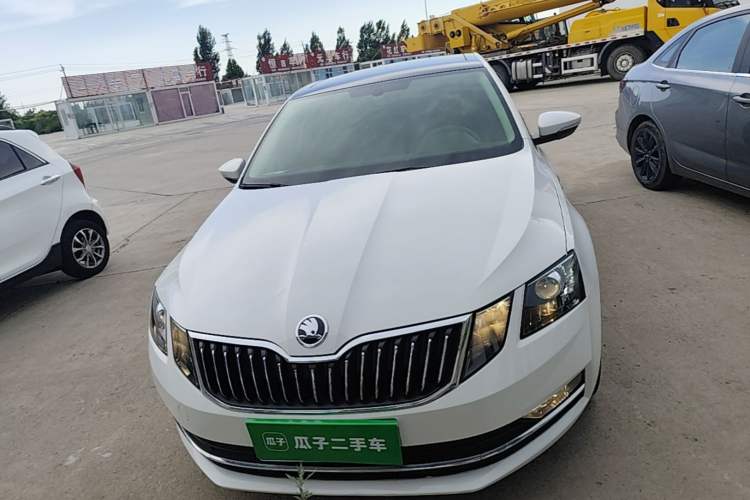 Used Skoda Octavia 2019 TSI230 DSG Luxury Edition Front
