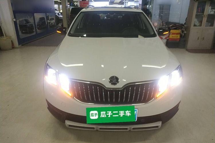Used Skoda Octavia 2019 TSI280 DSG Luxury Edition Station Wagon China VI Standard Front