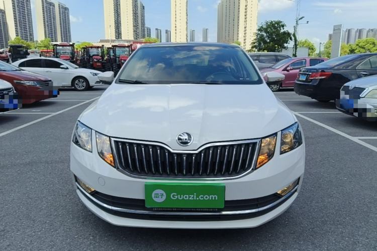 Used Skoda Octavia 2019 1.5L Automatic Smart Drive Luxury Edition China V Standard Front