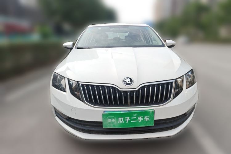 Used Skoda Octavia 2019 1.5L Automatic SmartDrive Comfort Edition China VI Standard Front