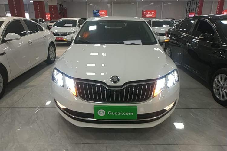 Used Skoda Octavia 2019 1.5L Automatic Comfort Edition Front