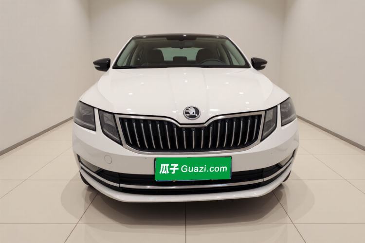 Used Skoda Octavia 2019 TSI280 DSG Luxury Edition Front
