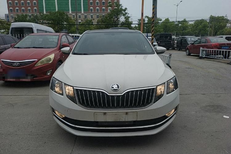 Used Skoda Octavia 2019 TSI230 DSG Luxury Edition Front