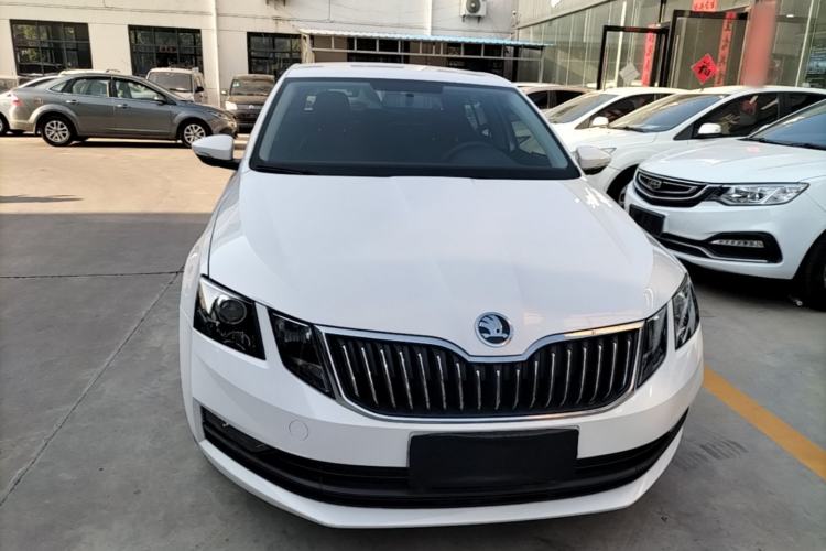 Used Skoda Octavia 2019 1.5L Automatic SmartDrive Comfort Edition China VI Standard Front
