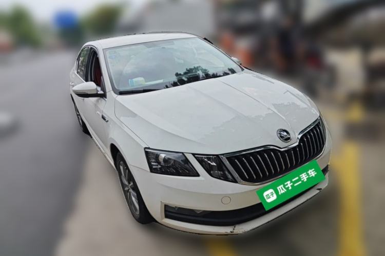 Used Skoda Octavia 2019 1.5L Automatic SmartDrive Comfort Edition China V Standard Front Right 45 Deg