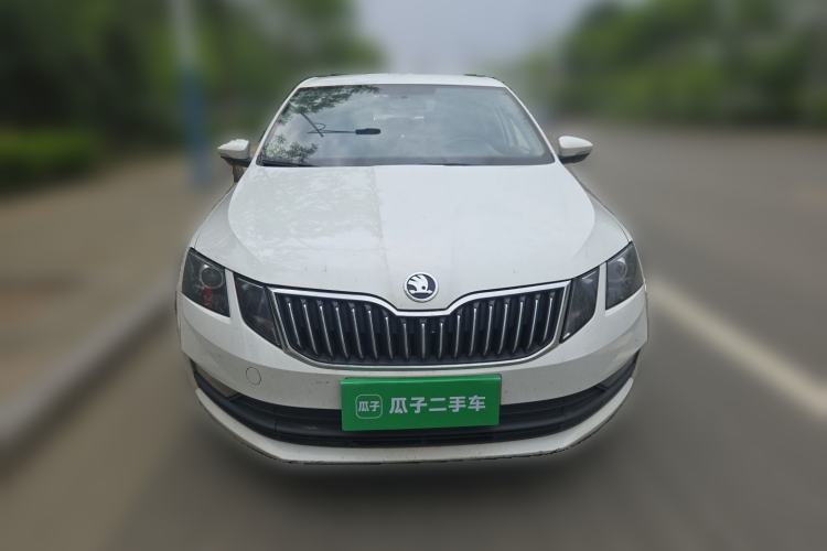 Used Skoda Octavia 2019 1.5L Automatic SmartDrive Comfort Edition China VI Standard Front