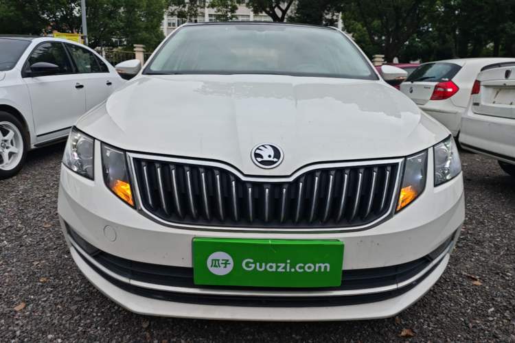 Used Skoda Octavia 2019 TSI230 DSG Luxury Edition Front