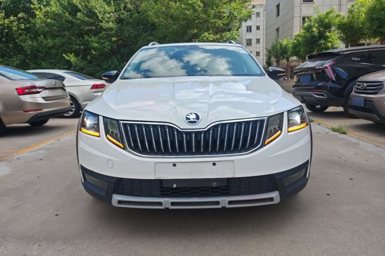 Used Skoda Octavia 2019 TSI280 DSG Luxury Edition Station Wagon China VI Standard Front