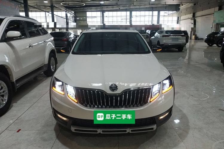 Used Skoda Octavia 2019 TSI280 DSG Luxury Edition Station Wagon China VI Standard Front