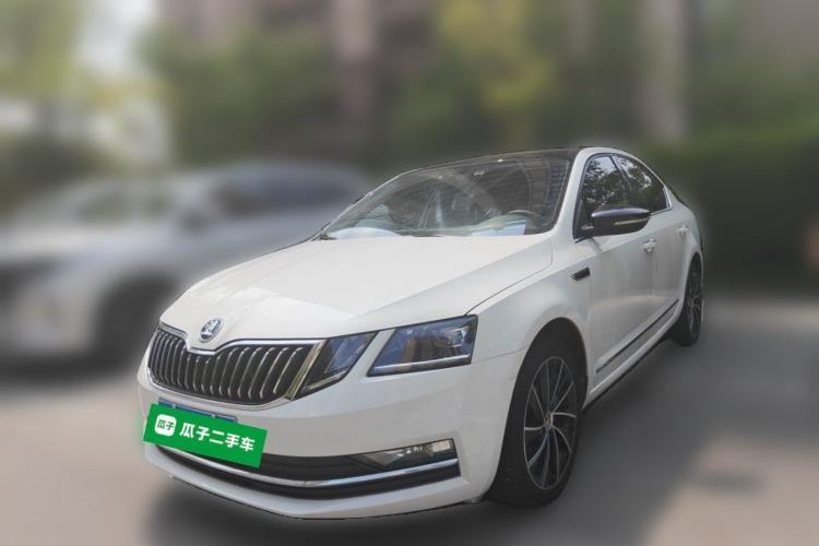 Used Skoda Octavia 2019 TSI280 DSG SmartDrive Luxury Edition China VI Guazi used car, China used car export, Used car for sale, Used  cars, Cheapest cars for sale