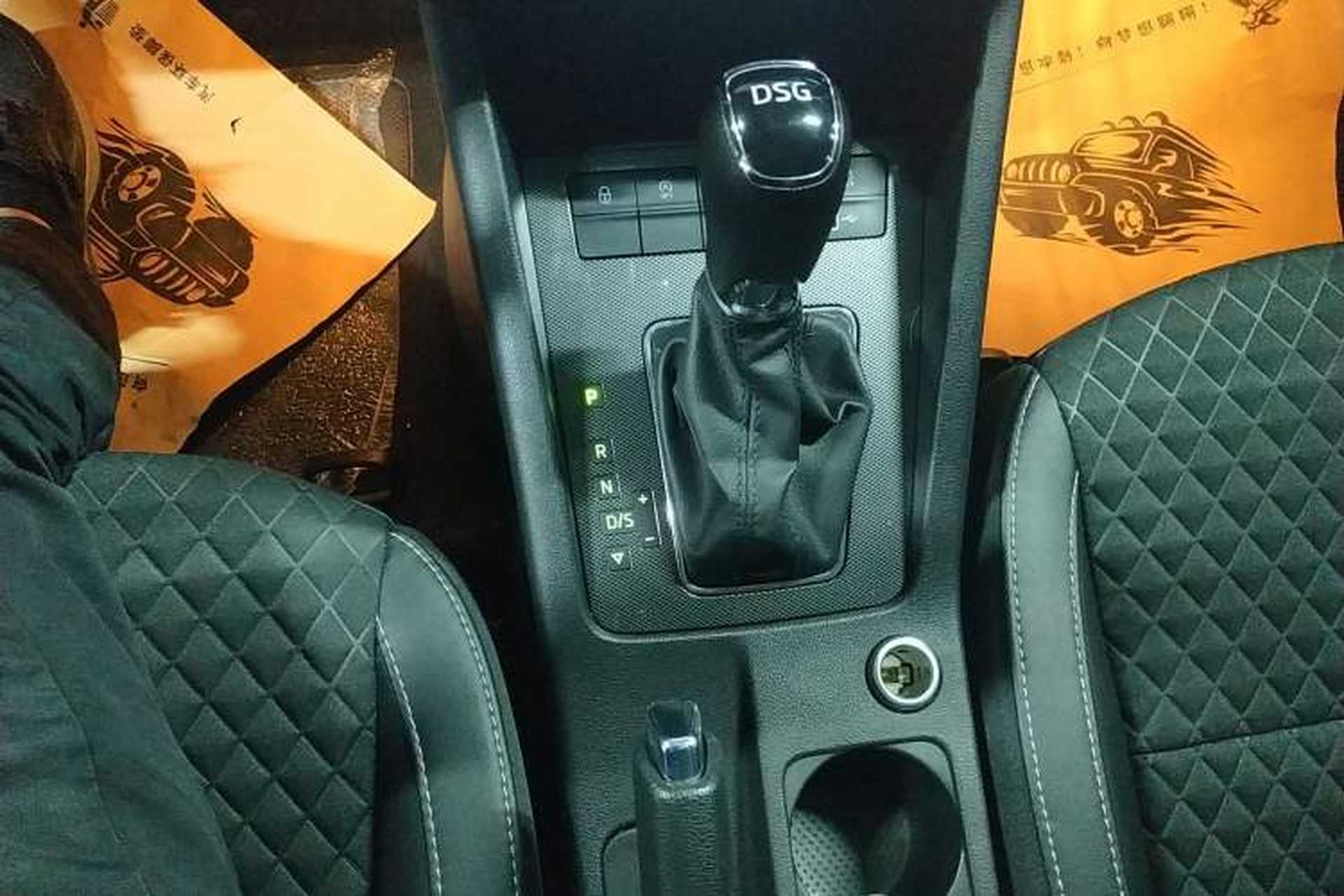 Used Skoda Octavia 2019 TSI280 DSG Luxury Edition Station Wagon China VI Standard Gear Lever