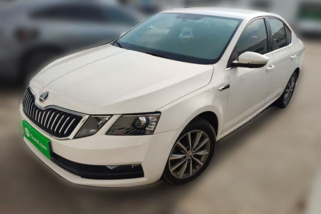 Used Skoda Octavia 2019 1.5L Automatic SmartDrive Comfort Edition China VI Standard