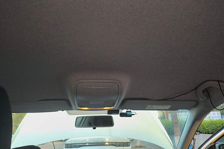 Used Skoda Octavia 2019 TSI230 DSG SmartDrive Comfort Edition China V Standard Headliner