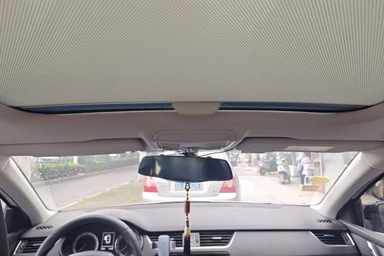 Used Skoda Octavia 2019 TSI280 DSG Luxury Edition Headliner