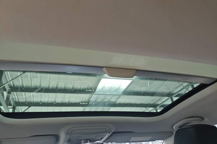 Used Skoda Octavia 2019 1.5L Automatic Smart Drive Luxury Edition China VI Standard Headliner