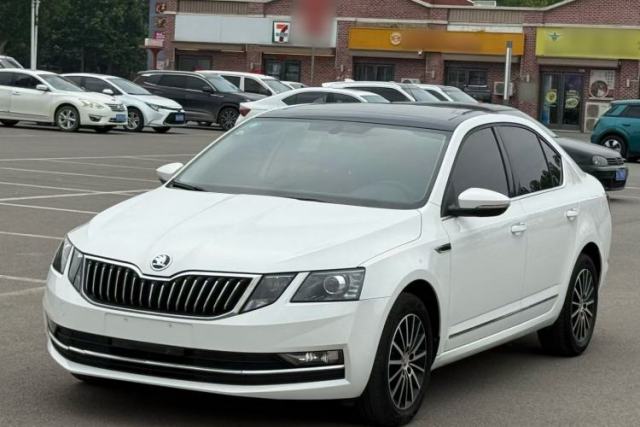 Used Skoda Octavia 2019 1.5L Automatic Smart Drive Luxury Edition China V Standard