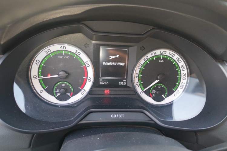 Used Skoda Octavia 2019 1.5L Automatic Smart Drive Luxury Edition China VI Standard Instrument Cluster