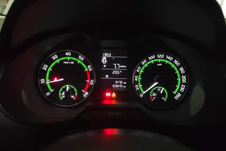Used Skoda Octavia 2019 1.5L Manual Standard Edition China VI Instrument Cluster