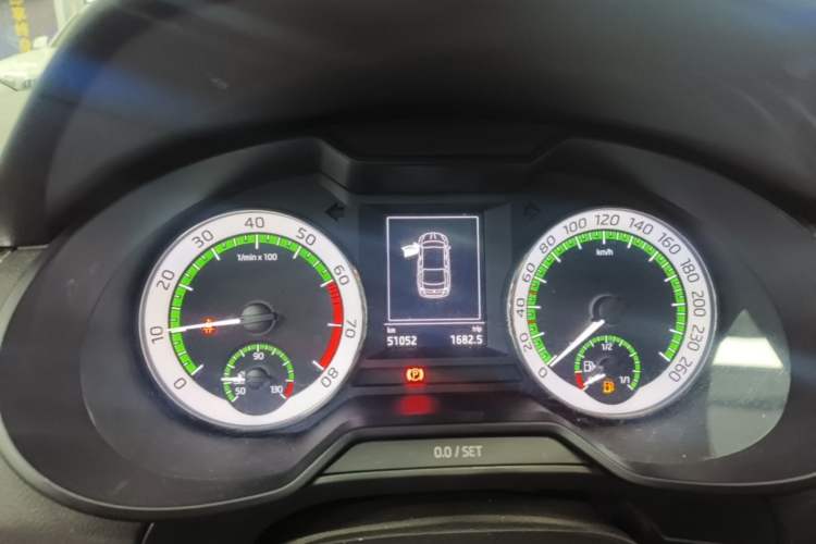 Used Skoda Octavia 2019 1.5L Automatic Smart Drive Luxury Edition China V Standard Instrument Cluster