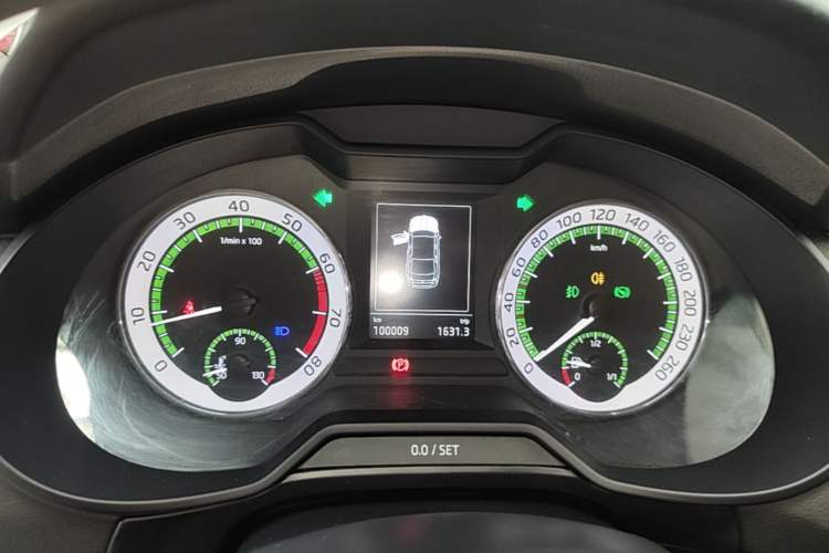Used Skoda Octavia 2019 1.5L Automatic Luxury Edition Instrument Cluster