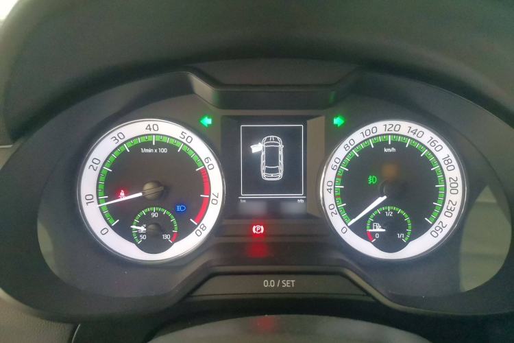 Used Skoda Octavia 2019 TSI280 DSG Luxury Edition Station Wagon China VI Standard Instrument Cluster
