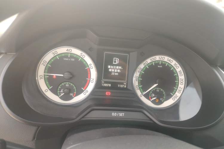 Used Skoda Octavia 2019 TSI280 DSG Luxury Edition Station Wagon China VI Standard Instrument Cluster