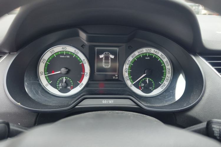 Used Skoda Octavia 2019 1.5L Manual SmartDrive Luxury Edition China V Standard Instrument Cluster