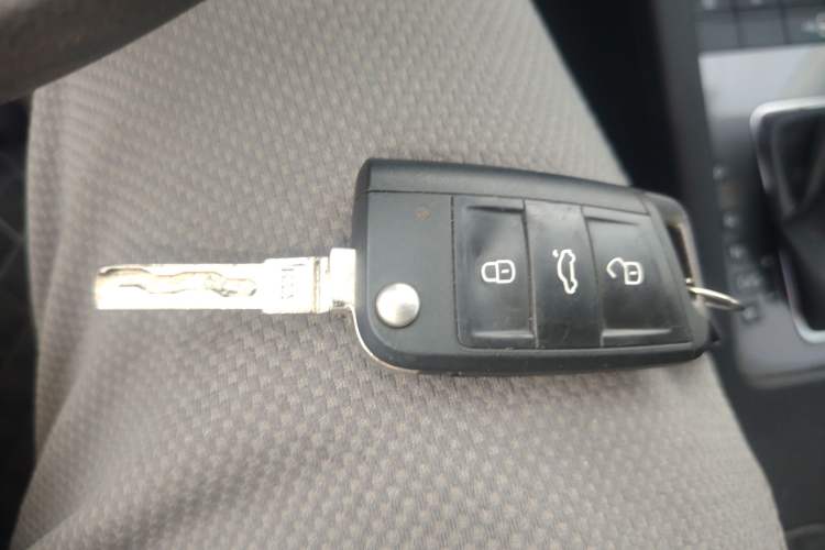 Used Skoda Octavia 2019 TSI280 DSG Luxury Edition Station Wagon China VI Standard Interior 1