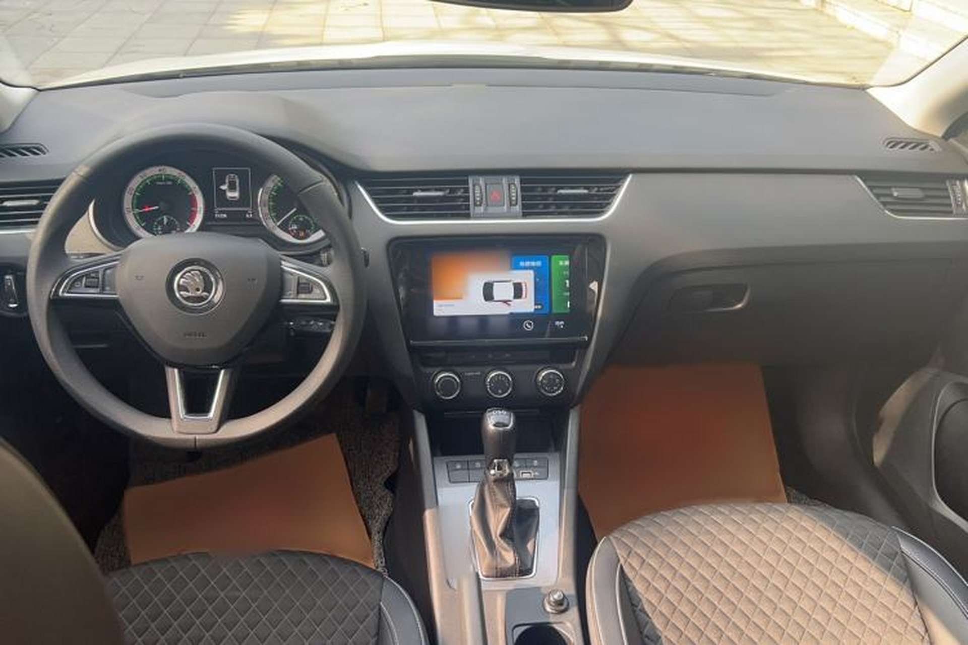Used Skoda Octavia 2019 TSI280 DSG Luxury Edition Station Wagon China VI Standard Interior 2