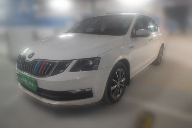 Used Skoda Octavia 2019 1.5L Automatic SmartDrive Comfort Edition China VI Standard