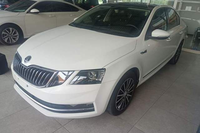 Used Skoda Octavia 2019 1.5L Automatic Luxury Edition