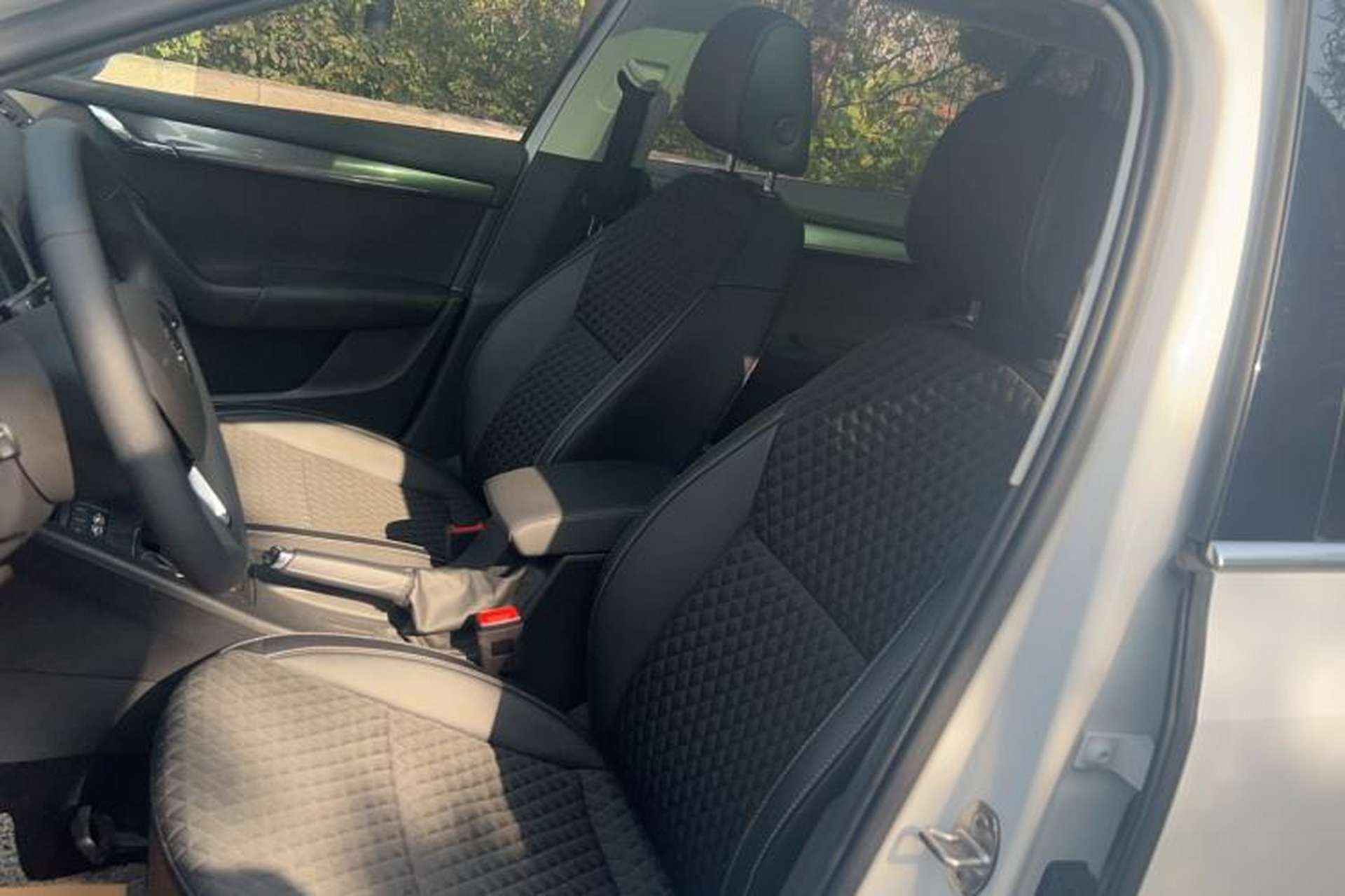 Used Skoda Octavia 2019 TSI280 DSG Luxury Edition Station Wagon China VI Standard Left Front Seat