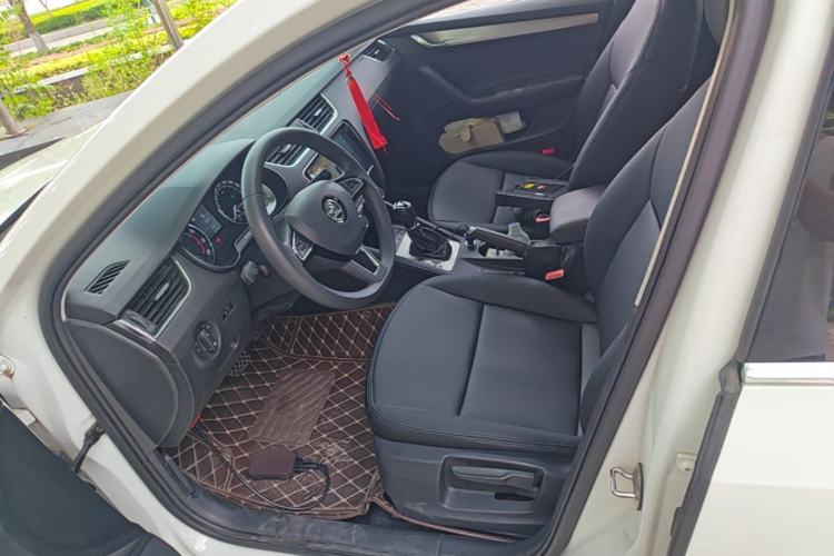 Used Skoda Octavia 2019 1.5L Automatic SmartDrive Comfort Edition China V Standard Left Front Seat