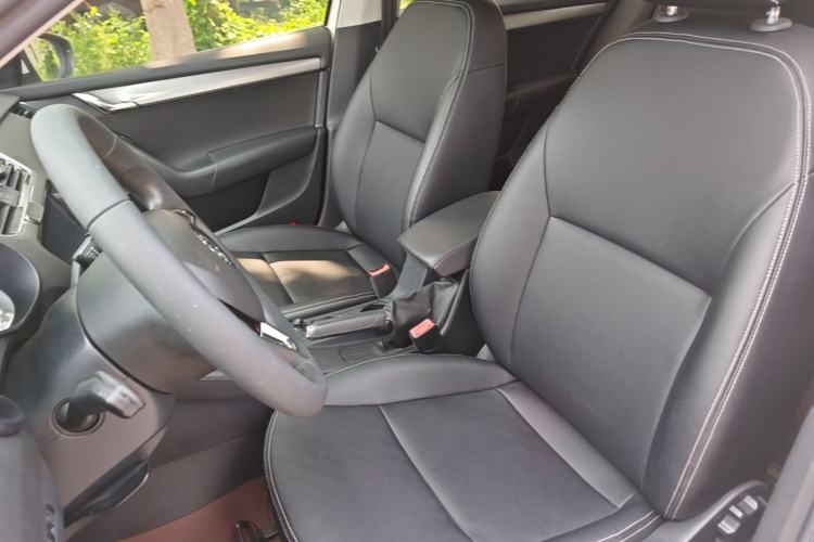 Used Skoda Octavia 2019 1.5L Automatic SmartDrive Comfort Edition China VI Standard Left Front Seat