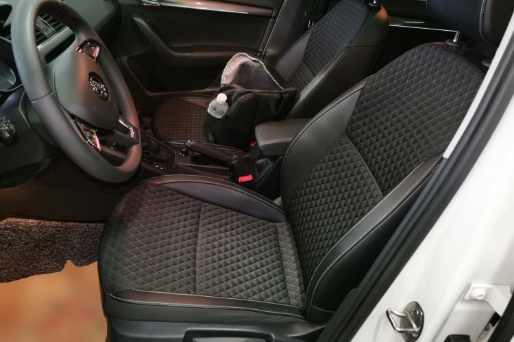 Used Skoda Octavia 2019 TSI280 DSG Luxury Edition Station Wagon China VI Standard Left Front Seat