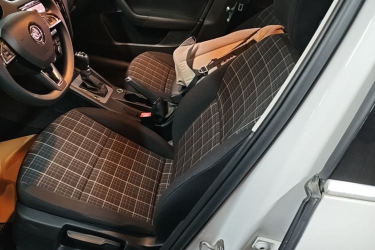 Used Skoda Octavia 2019 1.5L Automatic Comfort Edition Left Front Seat