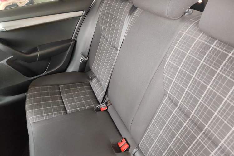 Used Skoda Octavia 2019 TSI230 DSG SmartDrive Comfort Edition China V Standard Left Rear Seat
