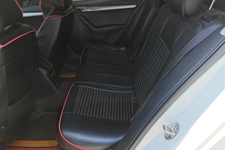 Used Skoda Octavia 2019 1.5L Automatic SmartDrive Comfort Edition China V Standard Left Rear Seat