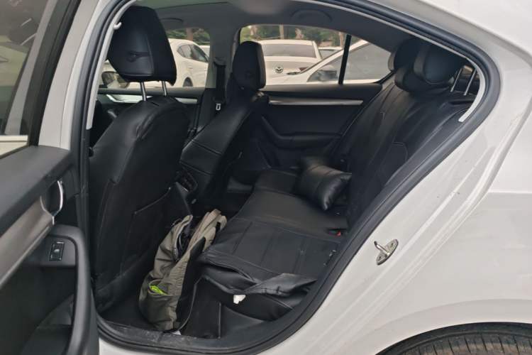Used Skoda Octavia 2019 TSI230 DSG Luxury Edition Left Rear Seat